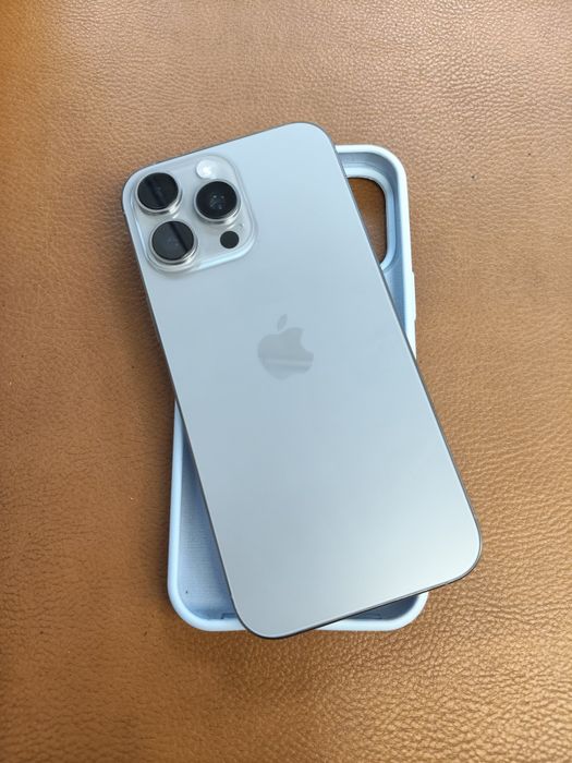 Продам iPhone 16pro max