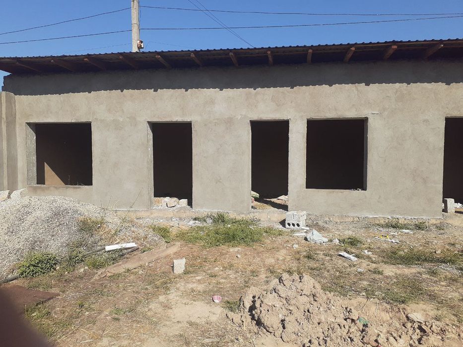 Дача сотилади Янгийўлда