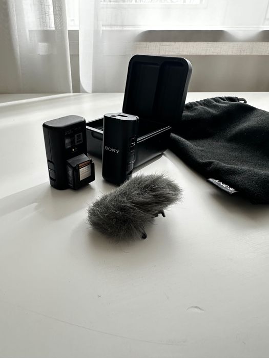 Microfon wireless Sony ECM-W3S + cutie încărcare – ca nou