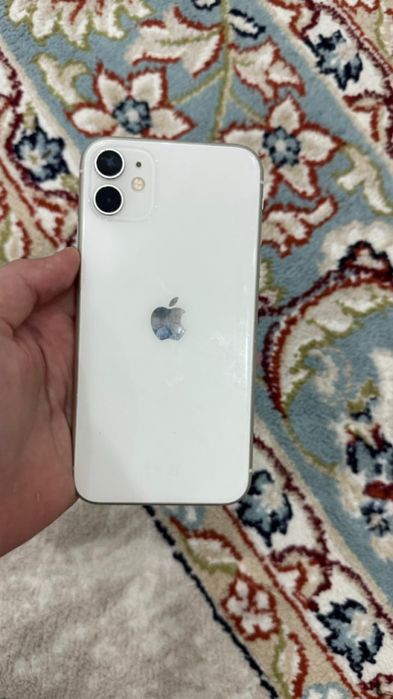 Iphone 11 в отличном состояний