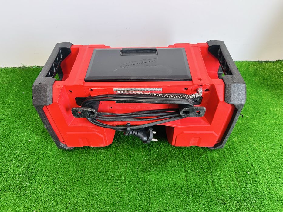 Radio Milwaukee M18 JSRDAB+ plus