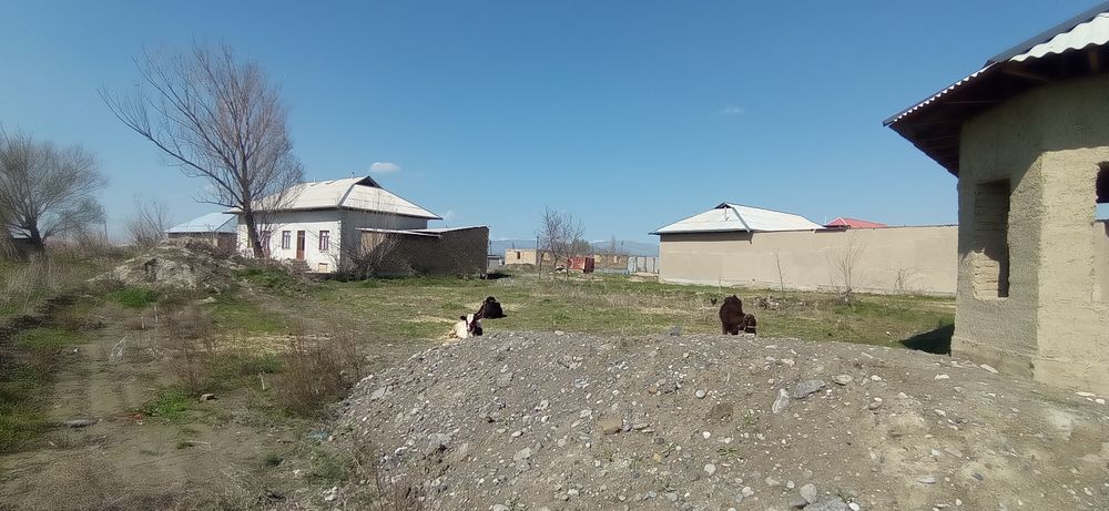 Уй сотилади 10сотх