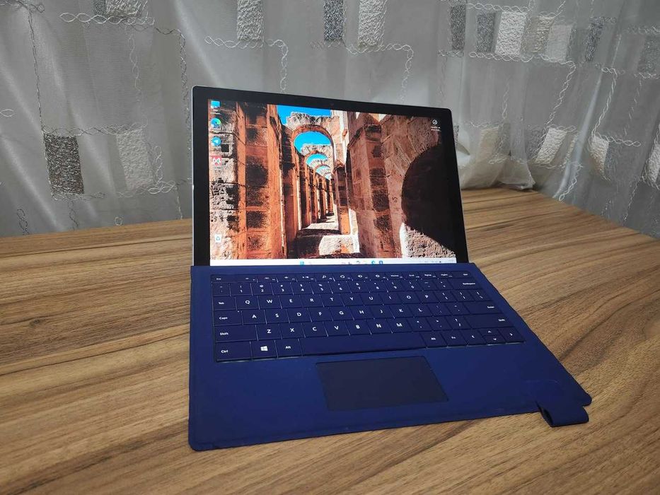 Microsoft Surface Pro 4
