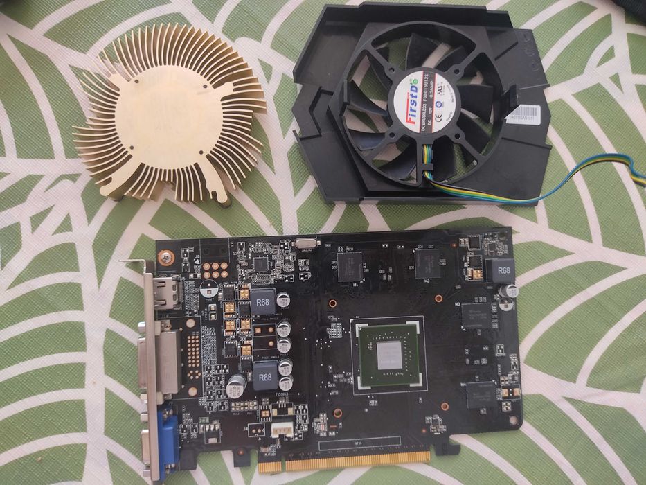 ASUS GeForce GTX 750 (Phoenix OC Edition) 1 GB