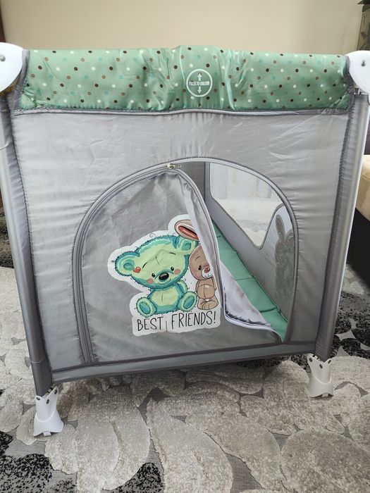 Сгъваема кошара с матрак