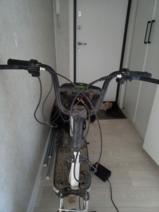 Электронный мопед