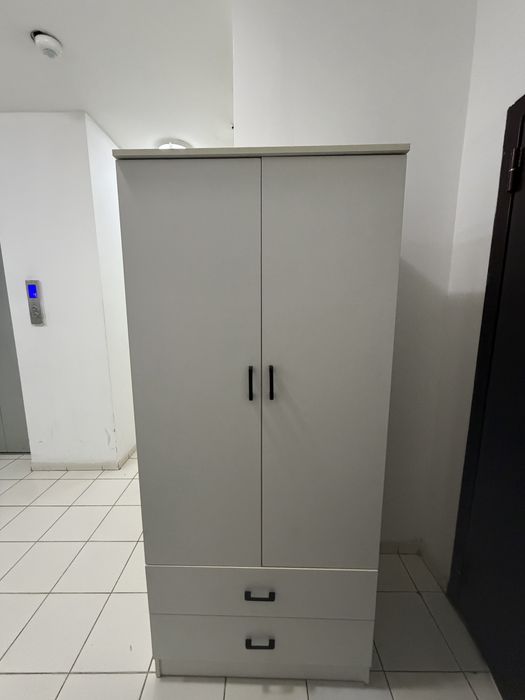 Продам новый шкаф