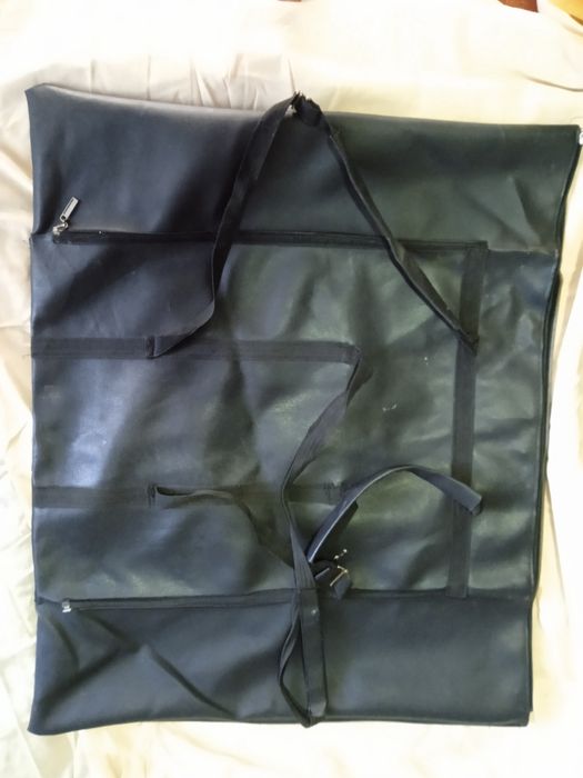 Rassomlar uchun planshetlar sotiladigan sumka sumka