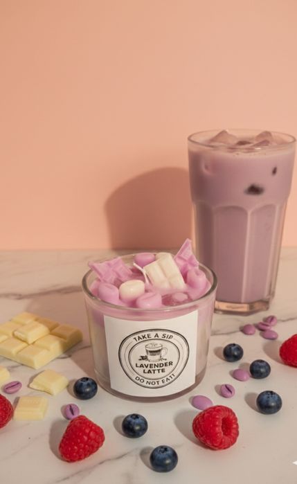 Lumânare băutură lavender latte