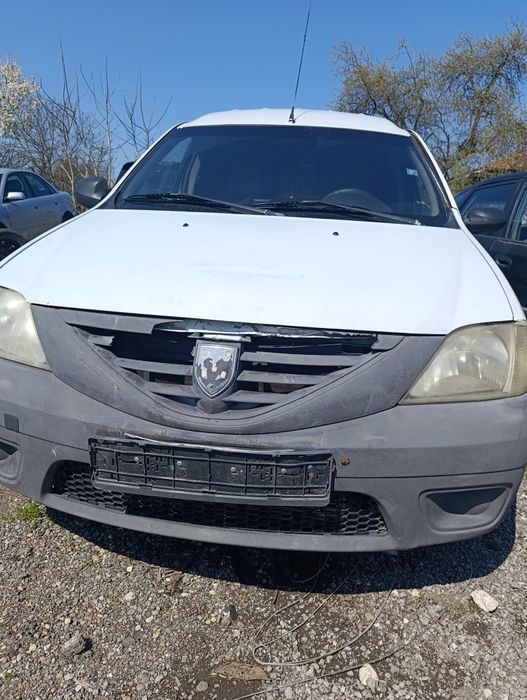 Дачия Логан 1.5 дци на части