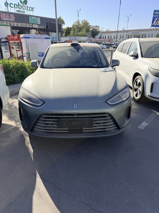Aito m5 ultra 2AWD gibrid