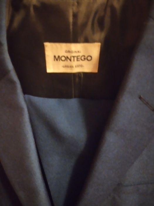 Vând costum barbatesc Montego