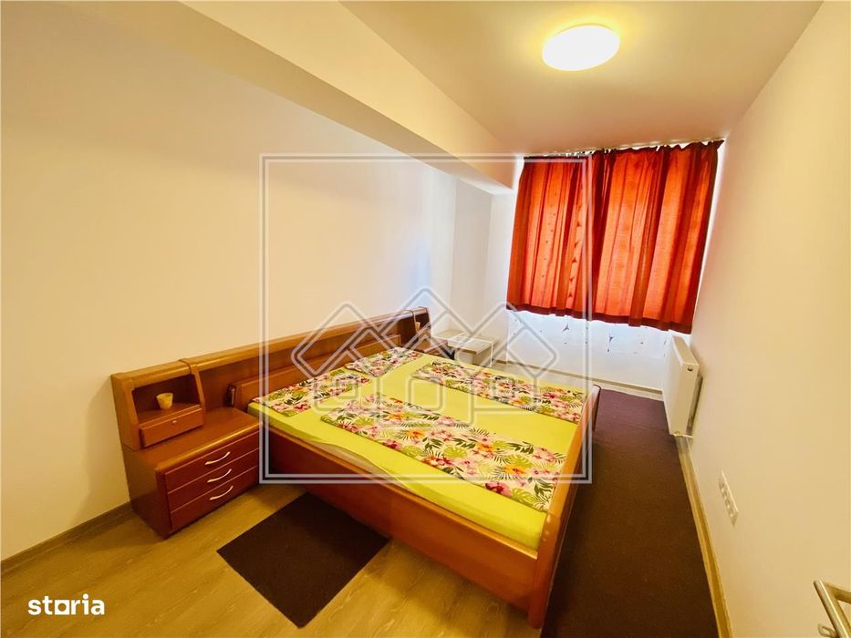Apartament cu 3 camere, 2 bai si balcon - Zona Turnisor — fotografia 3