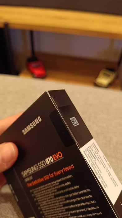 Vand SSD Samsung 870 EVO / 2TB / (NOU, sigilat, garantie 5 ani)