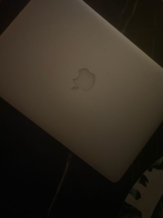 Apple Macbook Air 13