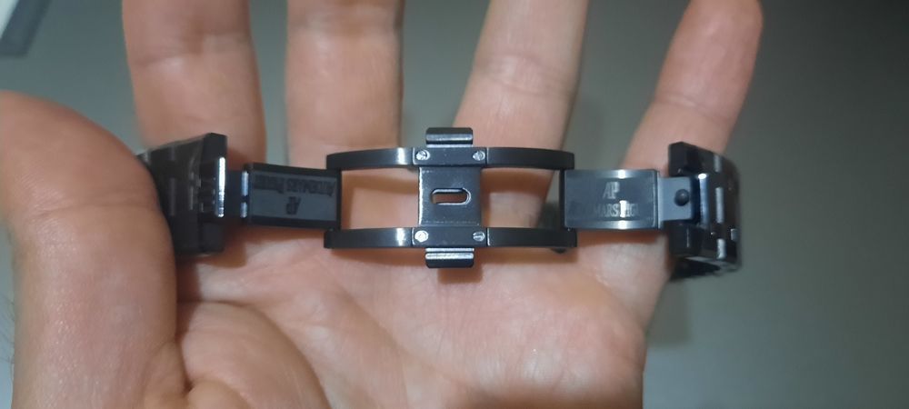 Audemars piguet Royal Oak.  AAA