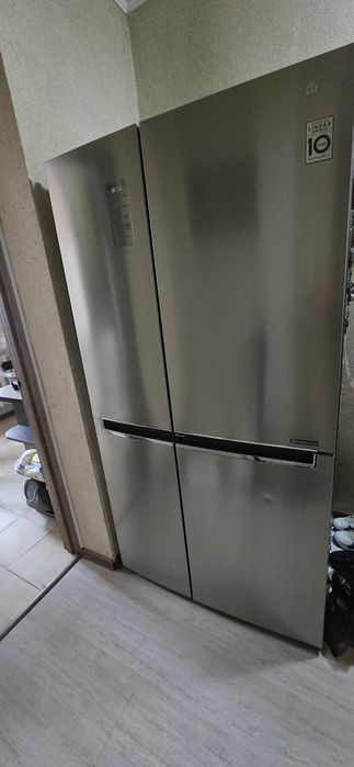 Холодильник LG, side by side