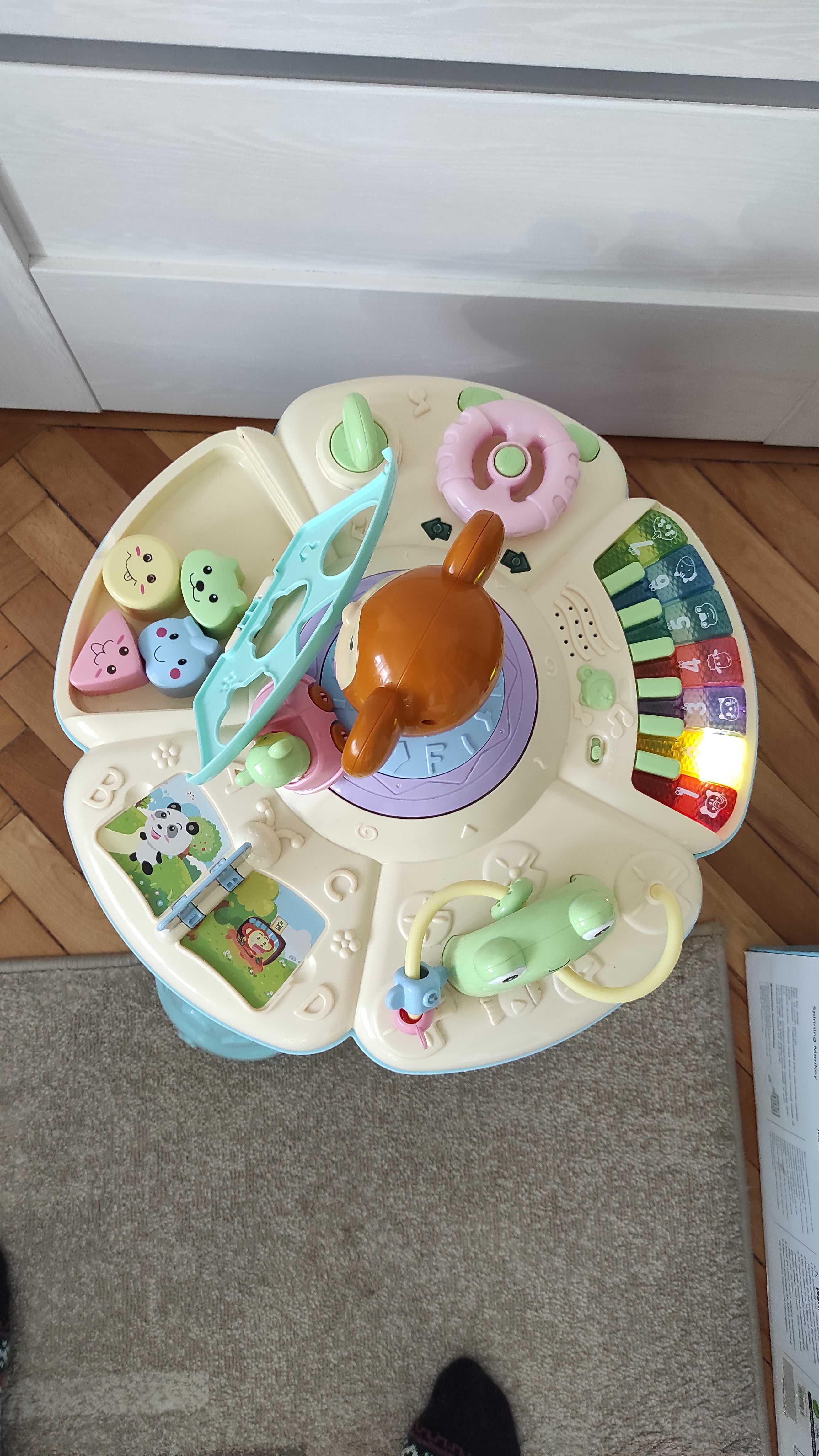 Spring flower play & learn store activity table