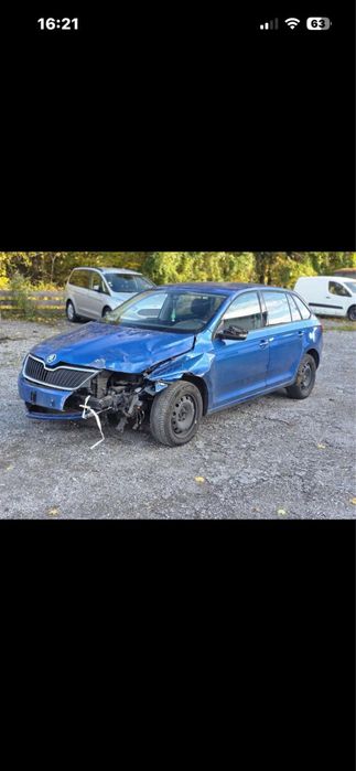 Skoda Rapid 1.2 ! Euro 6 Avariat