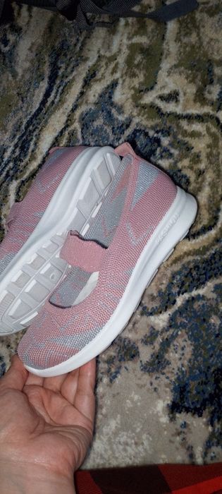 Обувь для девочек.