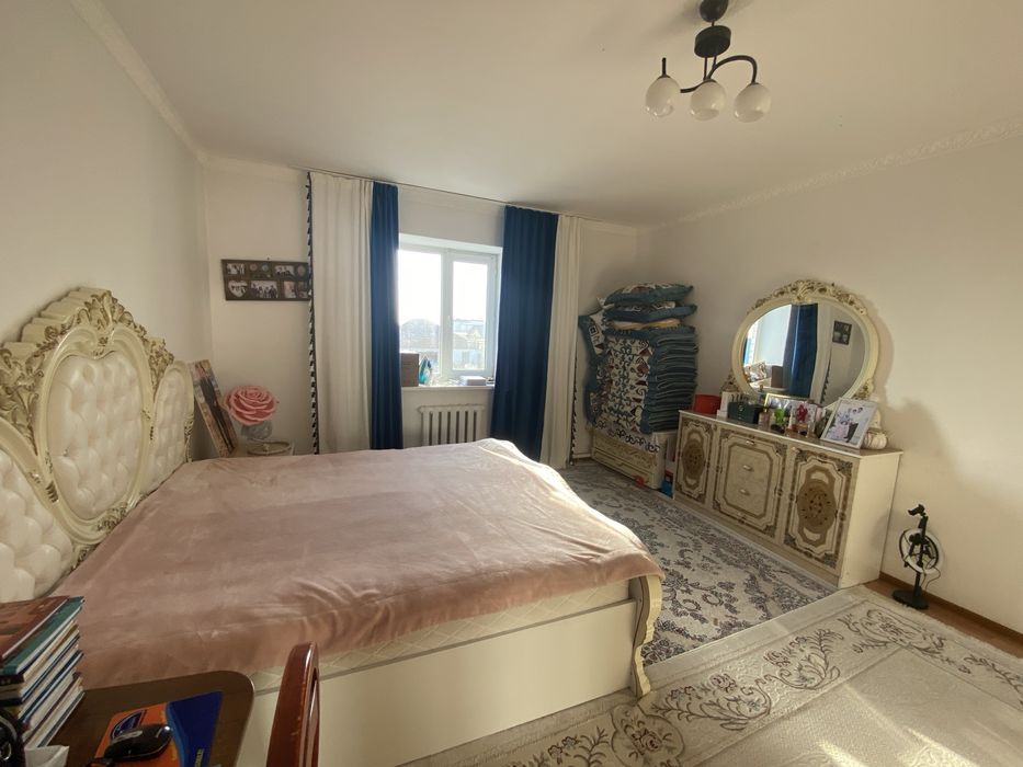 Спальный гарнитур сатылады