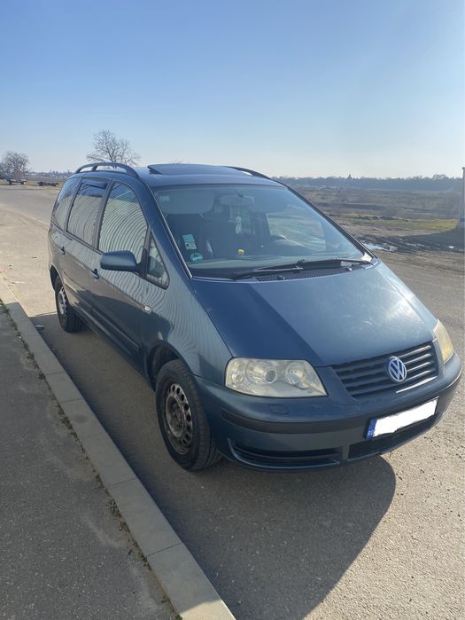 Volkswagen Sharan 1.8T GPL 7 Locuri