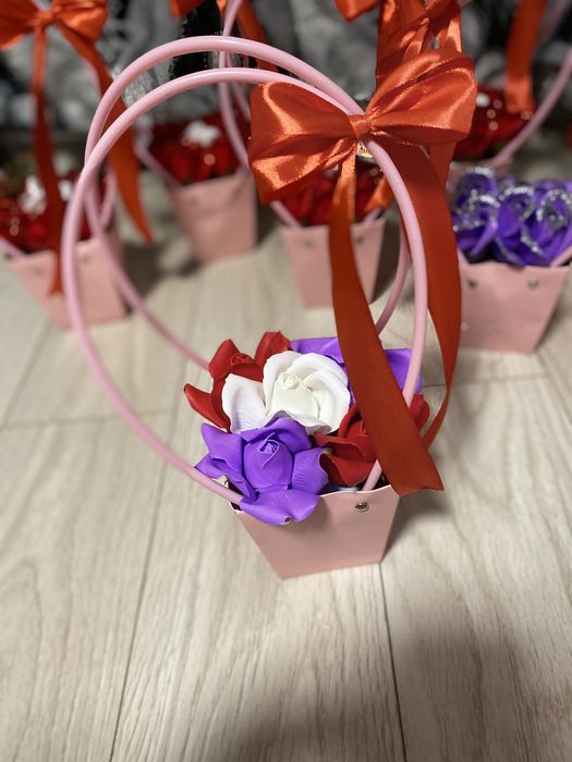 Cosulete cu trandafiri de sapun