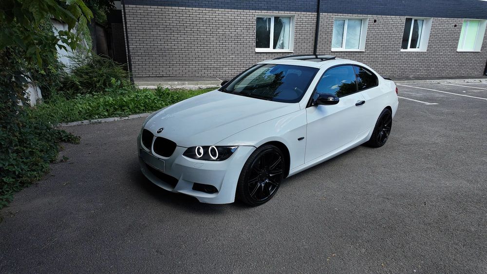 BMW Seria 3 BMW Seria 3 E92 M Packet