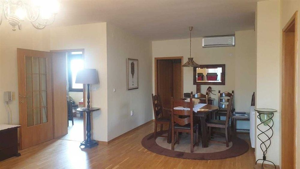 Двустаен имот в кв.Дружба 2