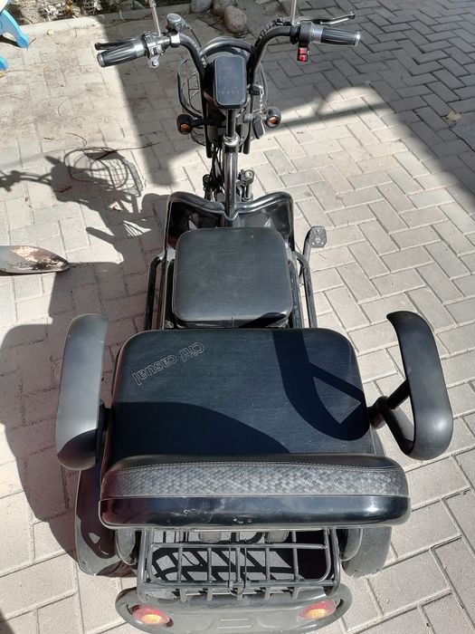 Электроскутер 3 колесный