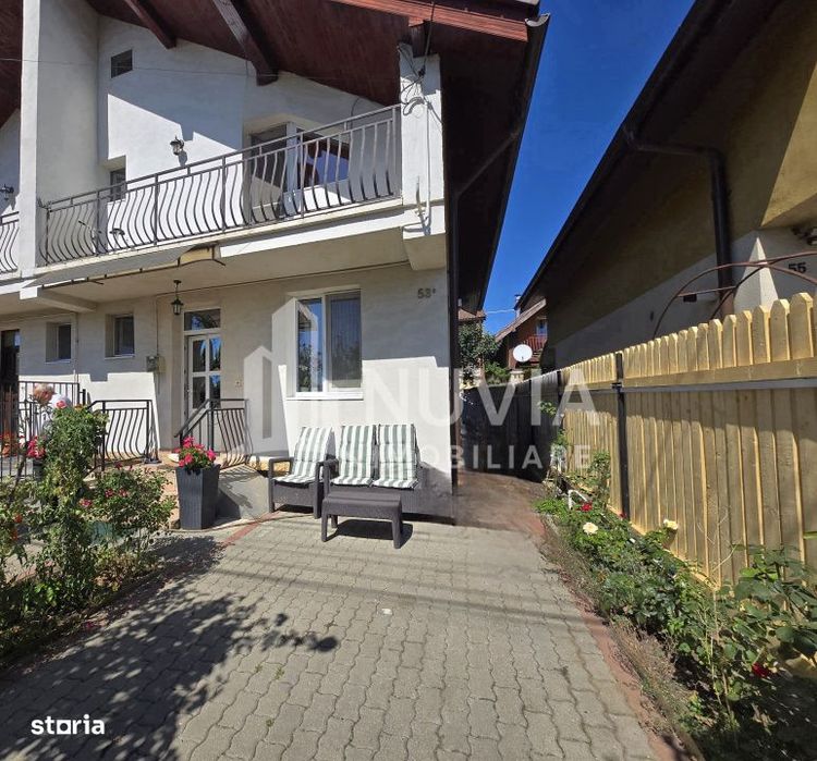 Casa cu 3 camere,90 mp,zona Centru