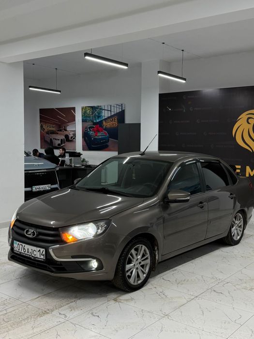 Lada Granta 2020 год в отличном состоянии