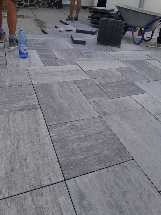 Montatori :Pavaje ,Garduri ,Borduri ..etc cu o experiență de peste 20