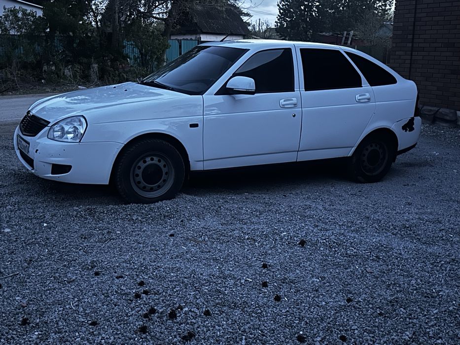 LADA PRIORA > г 2012