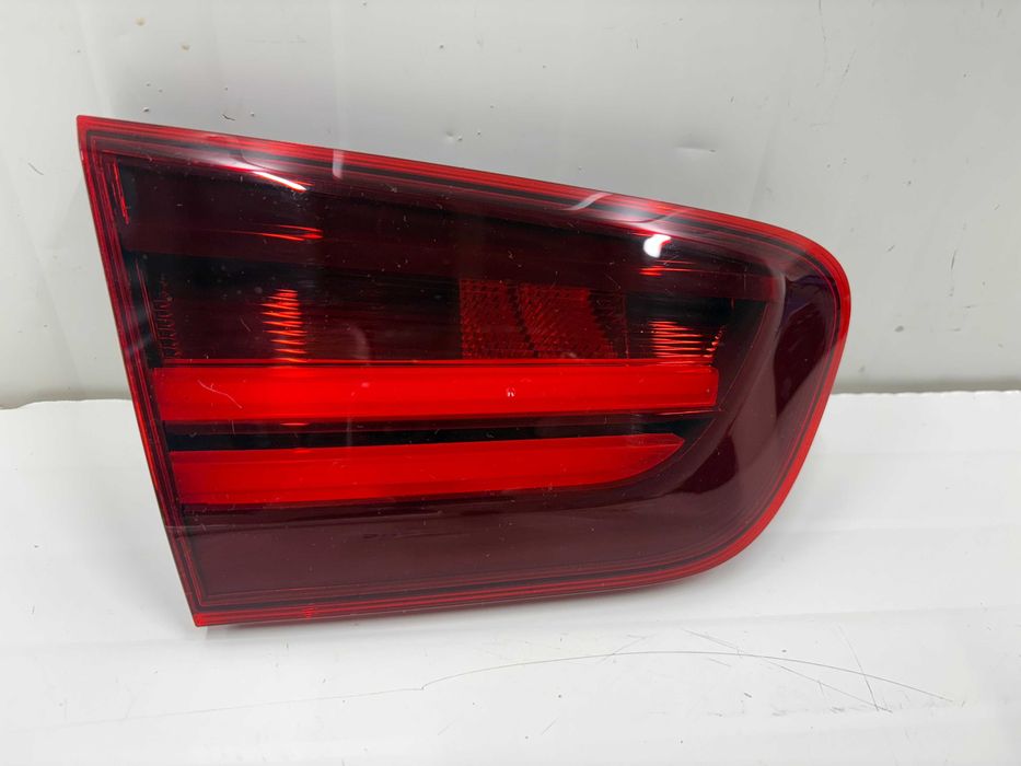 Ляв вътрешен стоп БМВ Ф20 Фейслифт Затъмнен Black Line