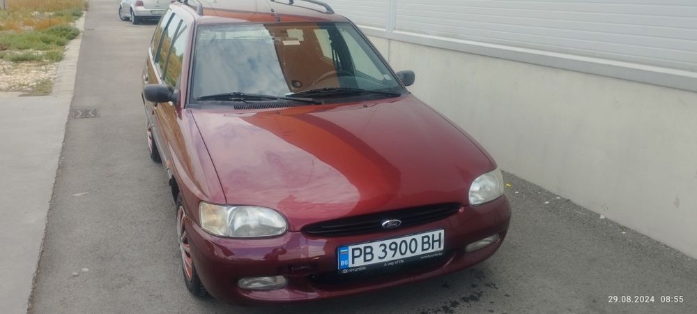 Форд Ескорт бензин