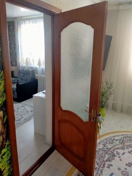 Продается дверь межкомнатная