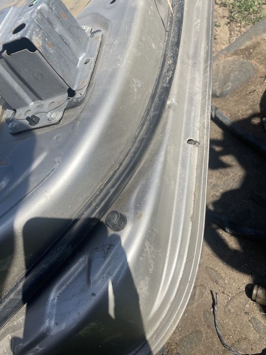 Зданяя правая дверь камри 40 европеец !