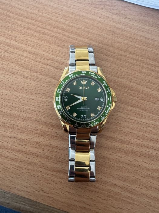 vand ceas elvetian rolex