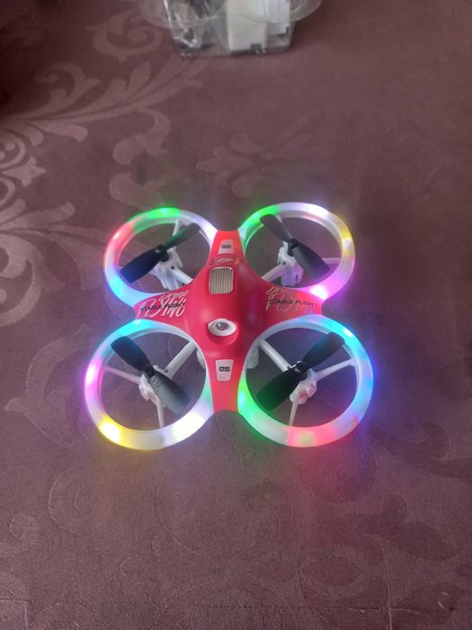 Drona cu luminițe
