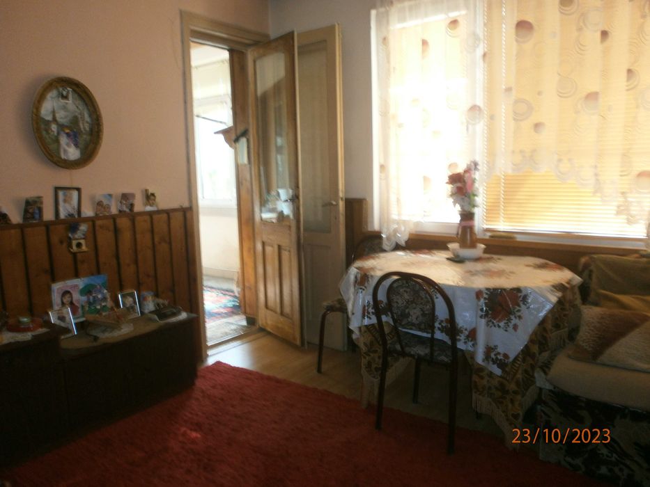 Продава се Къща в Плевен, Дружба 1 - 180 кв.м за 298 €/кв.м - Снимка #1
