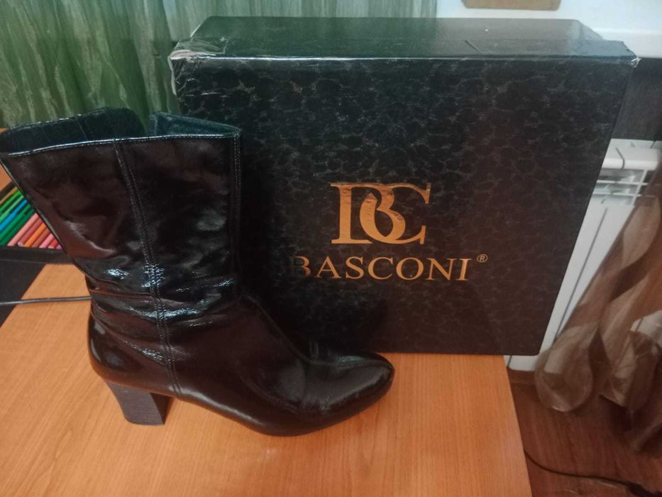 Стильные лакированные ботильоны Basconi