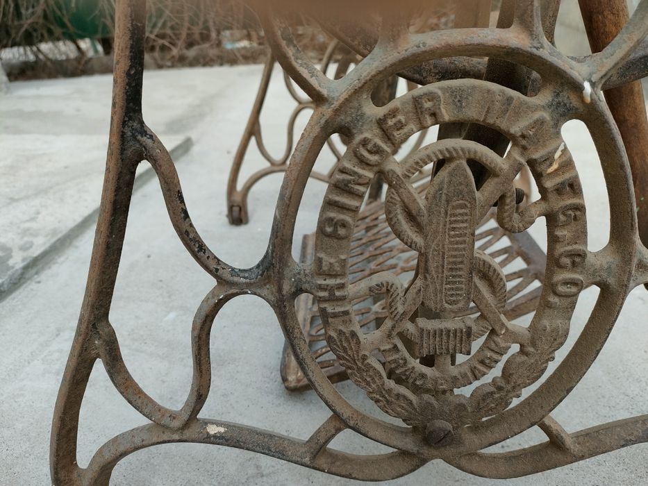 Основа швейной машинки Zinger