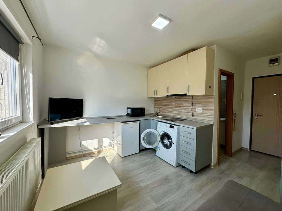 Garsonieră de închiriat Bulevardul Poitiers - Frumoasa