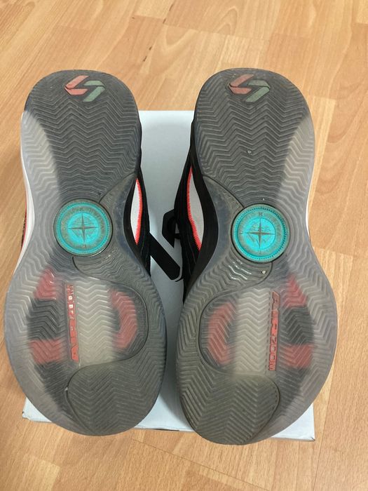 Jordan Luka 4 червено и черно