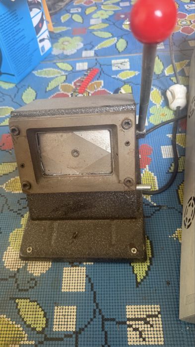 Ламинатор,нумератор,ручной резак визиток