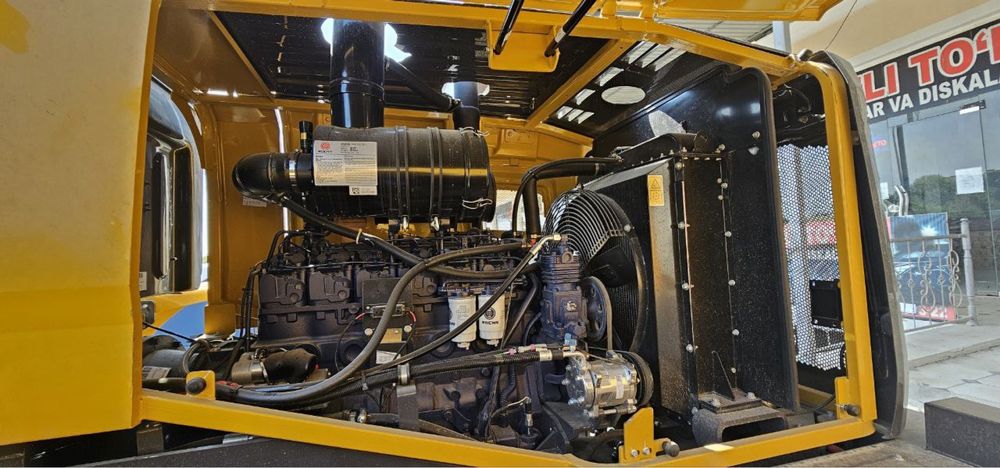 Погрузчик XC936  жестик,рычаг