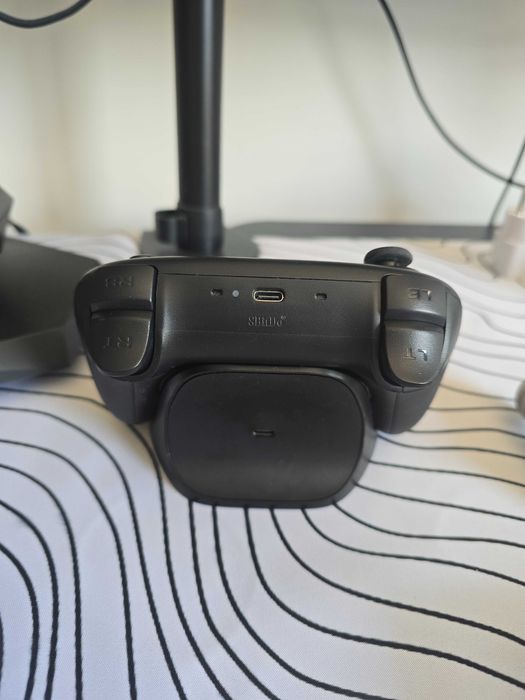 8BitDo Ultimate Controller with Charging Dock
