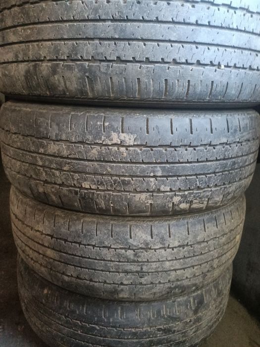Шины 225/65 R17 4шт