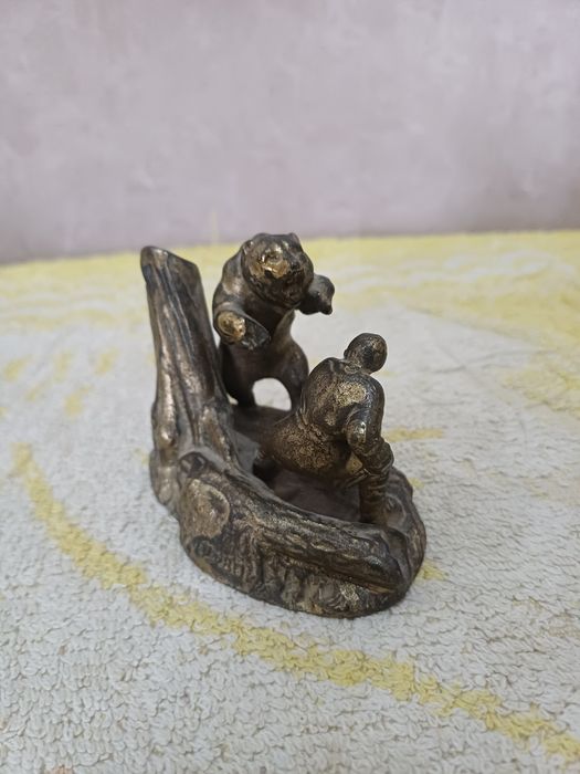 Продам статуэтки ссср.
